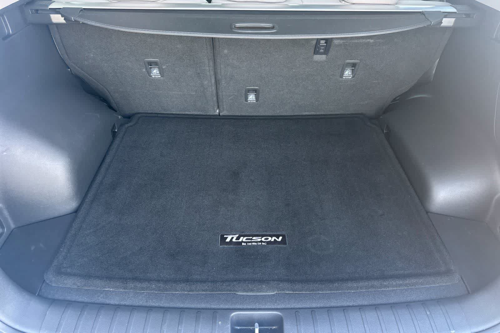 Used 2019 Hyundai Tucson SE w/ Cargo Package FWD image 15