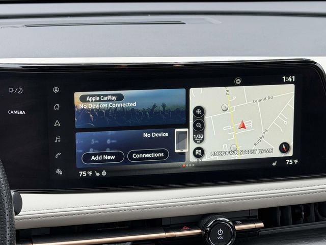 Used 2023 Nissan Ariya AWD image 17