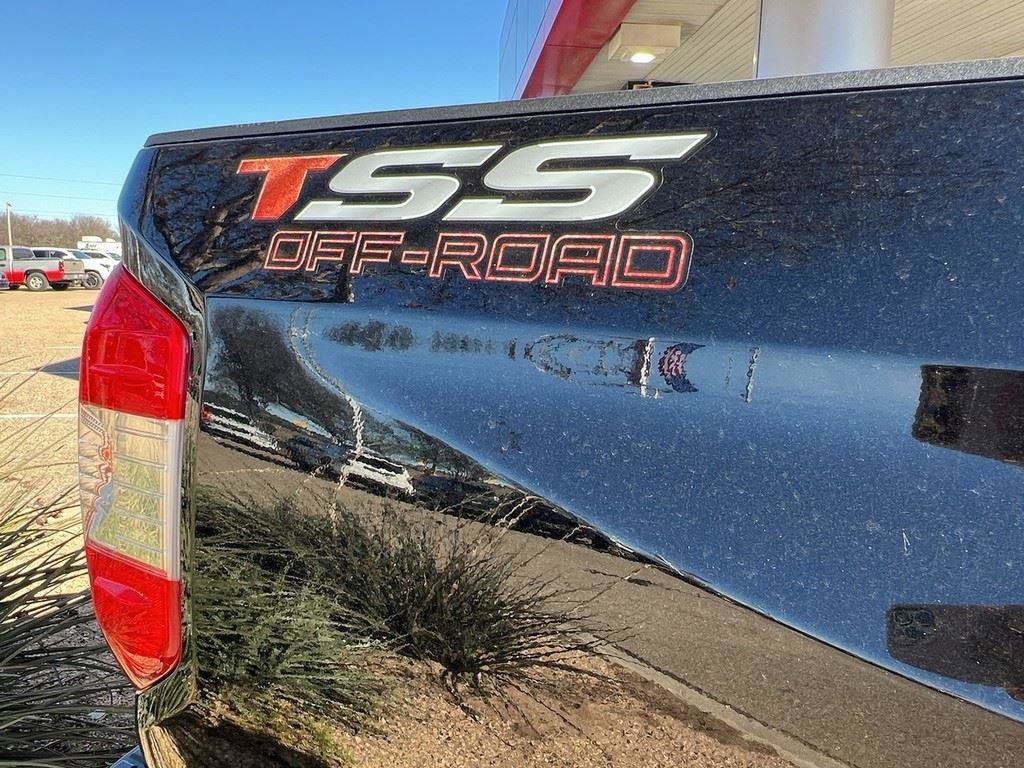 Used 2020 Toyota Tundra SR5 w/ SR5 Upgrade Package image 35