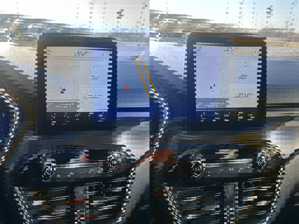 Used 2022 Ford Escape SEL w/ SEL Stealth AWD Package image 13