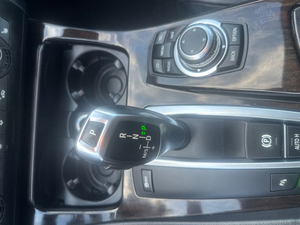 Used 2011 BMW 528i Sedan image 10