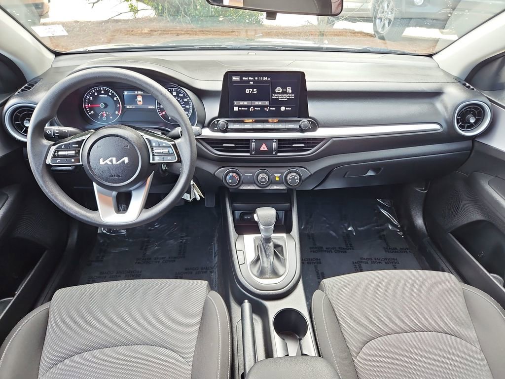 Used 2024 Kia Forte LXS FWD image 9