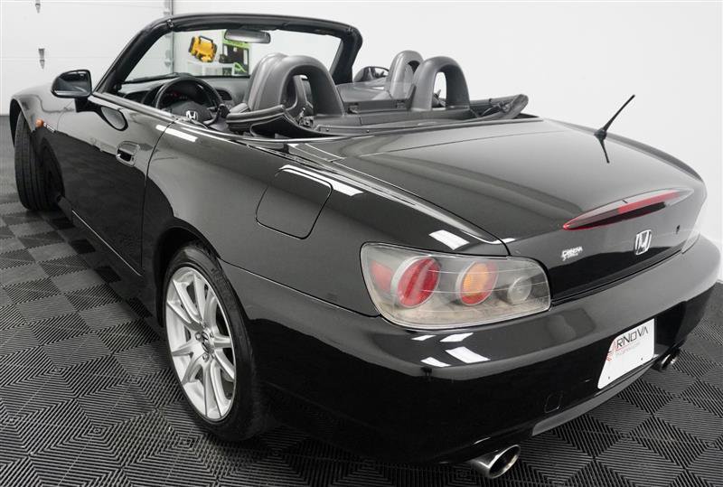 Used 2004 Honda S2000 image 36