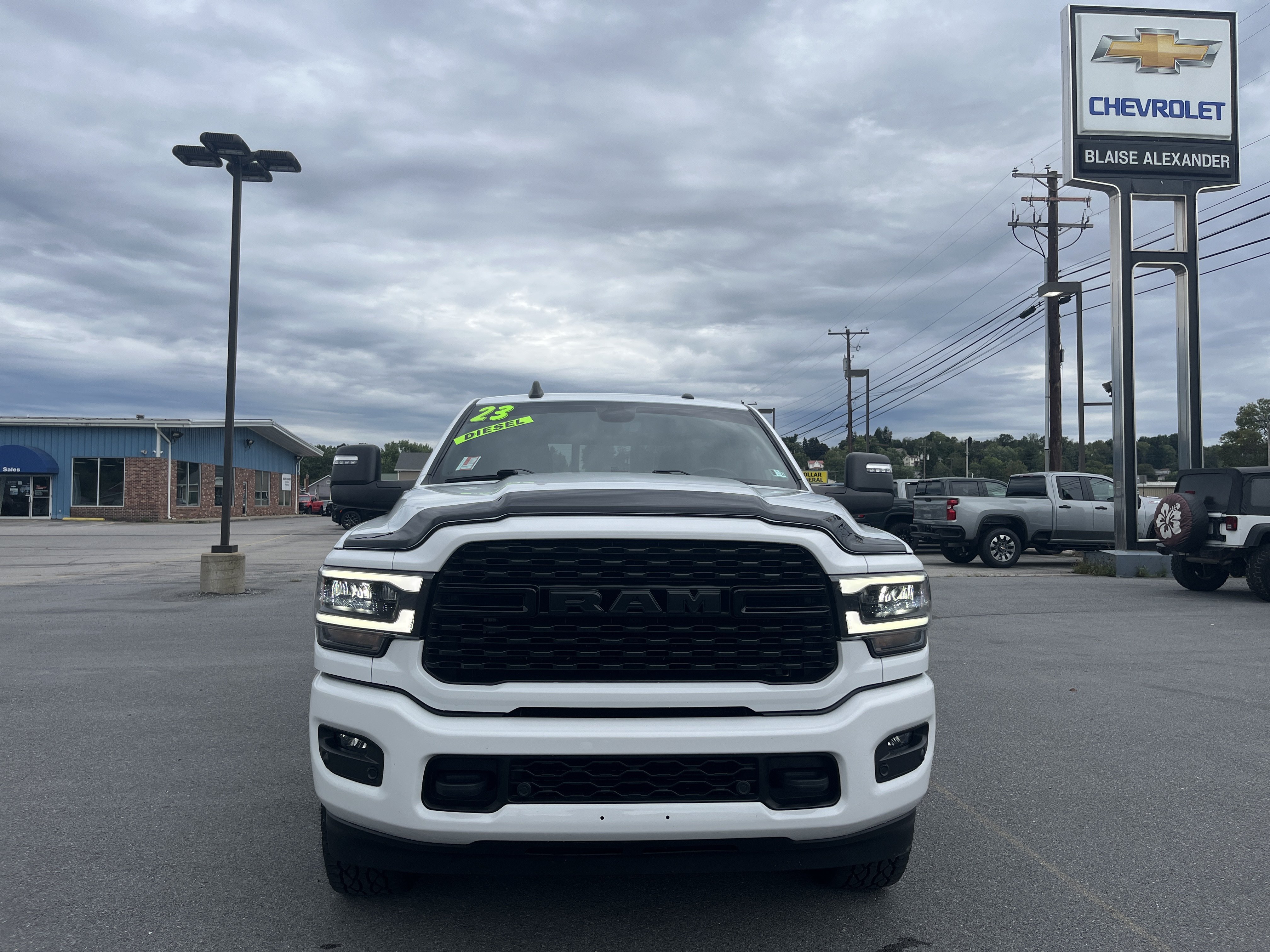Used 2023 RAM 3500 Big Horn w/ Level B Equipment Group AWD/4WD image 10