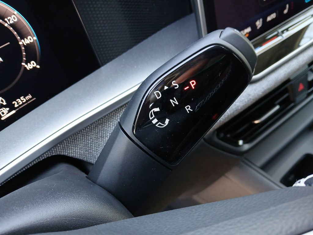 New 2026 Volkswagen Tiguan S image 22