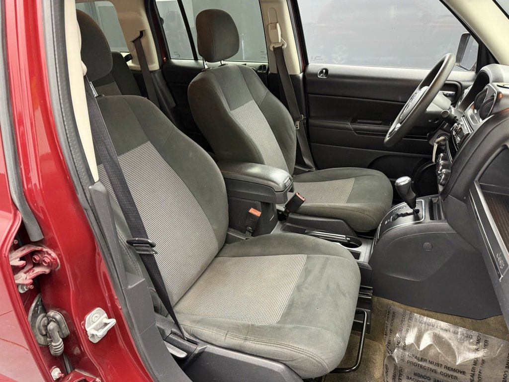 Used 2017 Jeep Patriot Sport w/ Power Value Group image 41