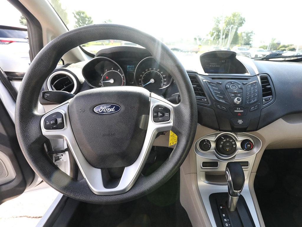 Used 2019 Ford Fiesta SE FWD image 12