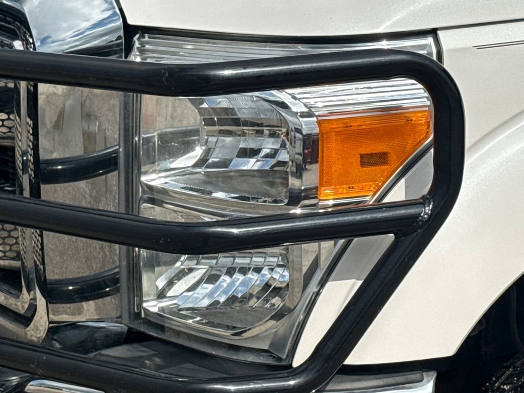 Used 2016 Ford F350 Lariat w/ Lariat Ultimate Package AWD/4WD image 4