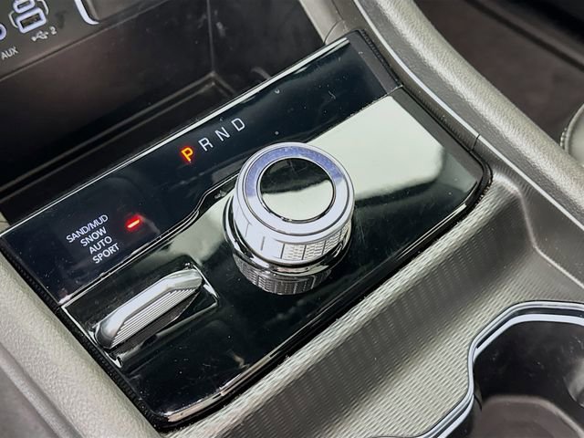 Used 2024 Jeep Grand Cherokee Limited w/ Black Appearance Package image 21