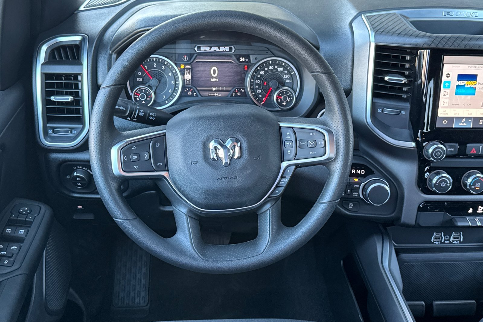 New 2026 RAM 1500 Express AWD/4WD image 13
