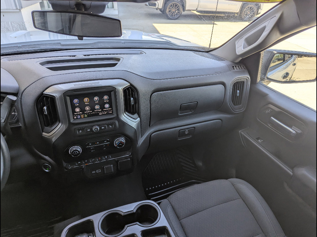 Used 2025 Chevrolet Silverado 1500 Custom AWD/4WD image 26