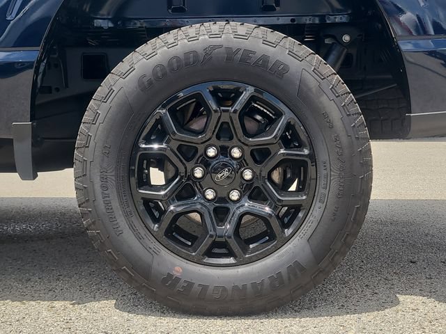 Used 2025 Ford F150 XLT w/ Equipment Group 302A MID AWD/4WD image 8