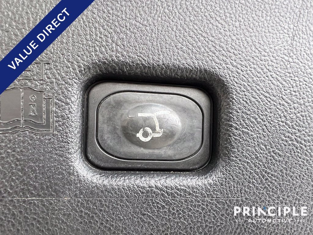 Used 2016 Lincoln MKX Select FWD image 21