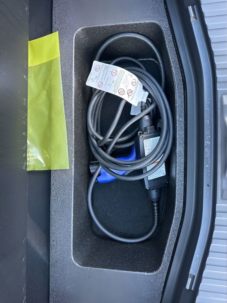 Used 2023 Subaru Solterra Touring image 30