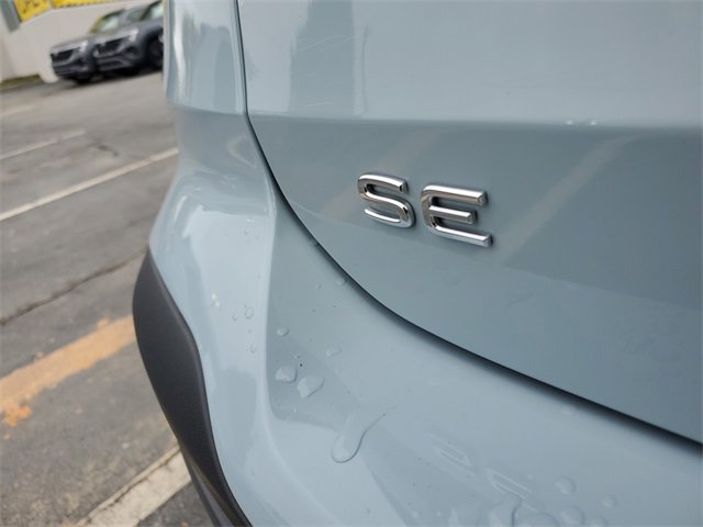 Certified 2025 Volkswagen Taos SE image 7