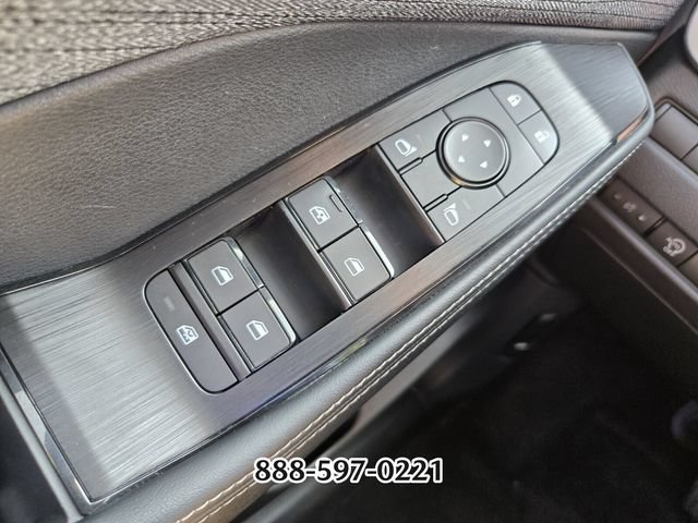 Used 2023 Nissan Rogue SV AWD/4WD image 31