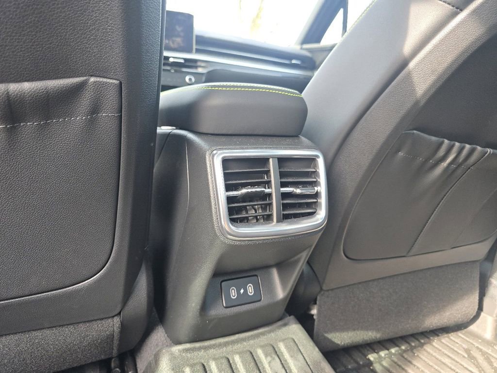 Used 2025 Kia K5 GT w/ GT1 Package image 24