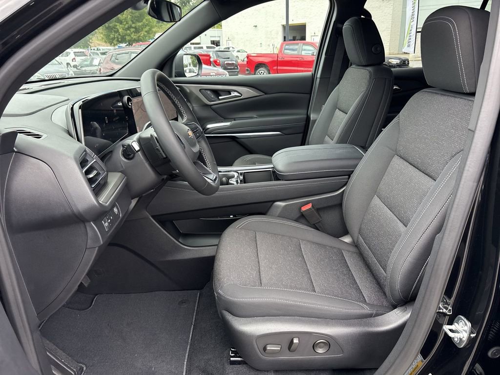 New 2026 Chevrolet Traverse LT image 21