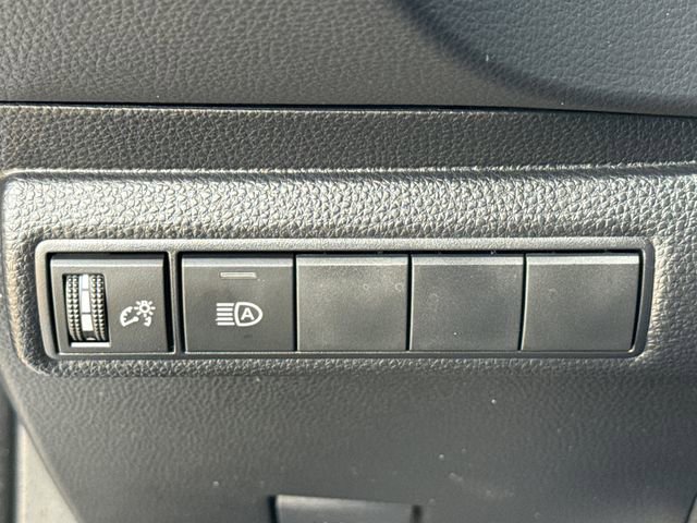 Used 2026 Toyota Corolla LE FWD image 21