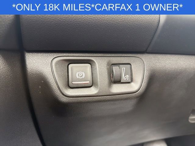 Used 2023 GMC Acadia SLE FWD image 41