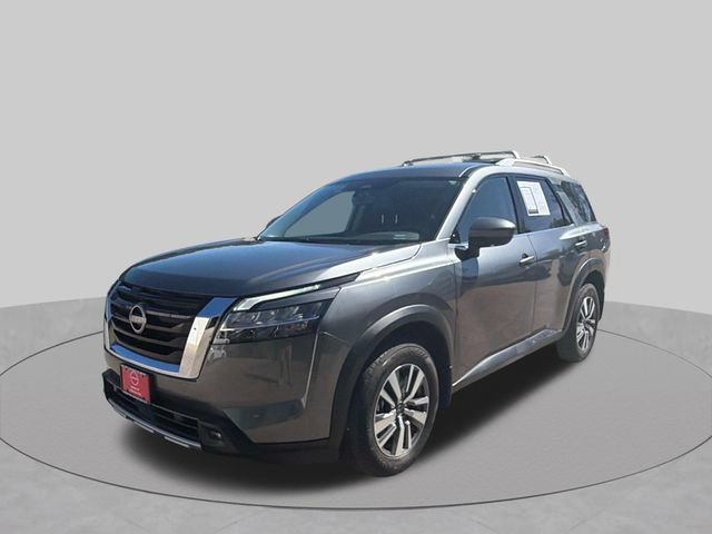 Used 2023 Nissan Pathfinder SL AWD/4WD image 13