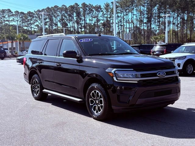 Used 2024 Ford Expedition XLT AWD/4WD image 7
