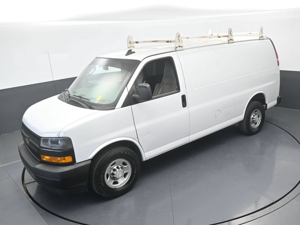 Used 2018 Chevrolet Express 2500 RWD image 29