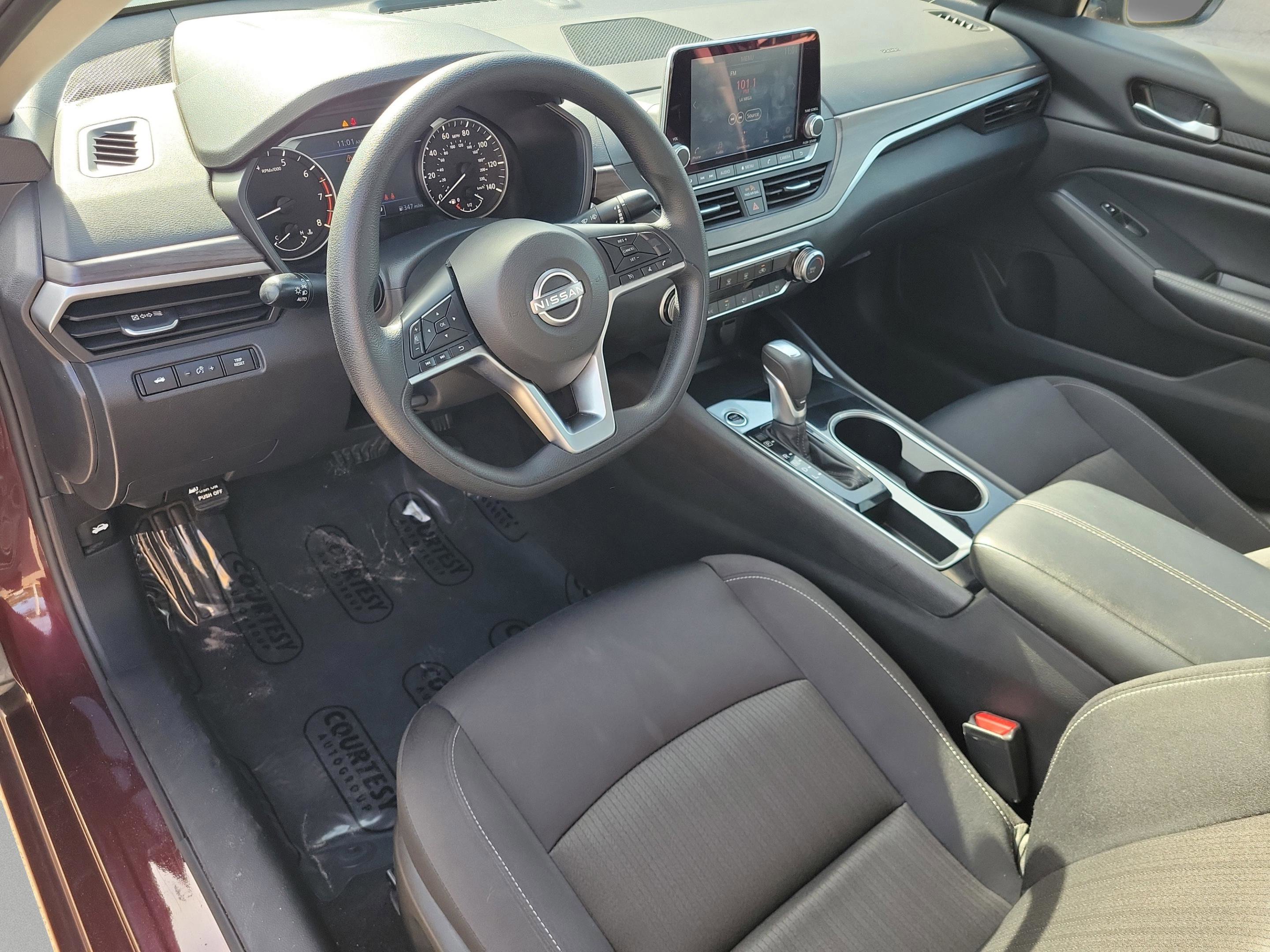 Certified 2024 Nissan Altima 2.5 SV image 19