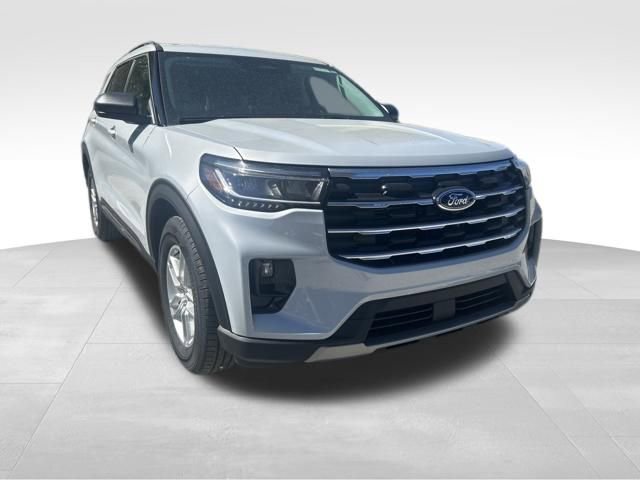 New 2026 Ford Explorer Active w/ Active Comfort Package RWD image 8