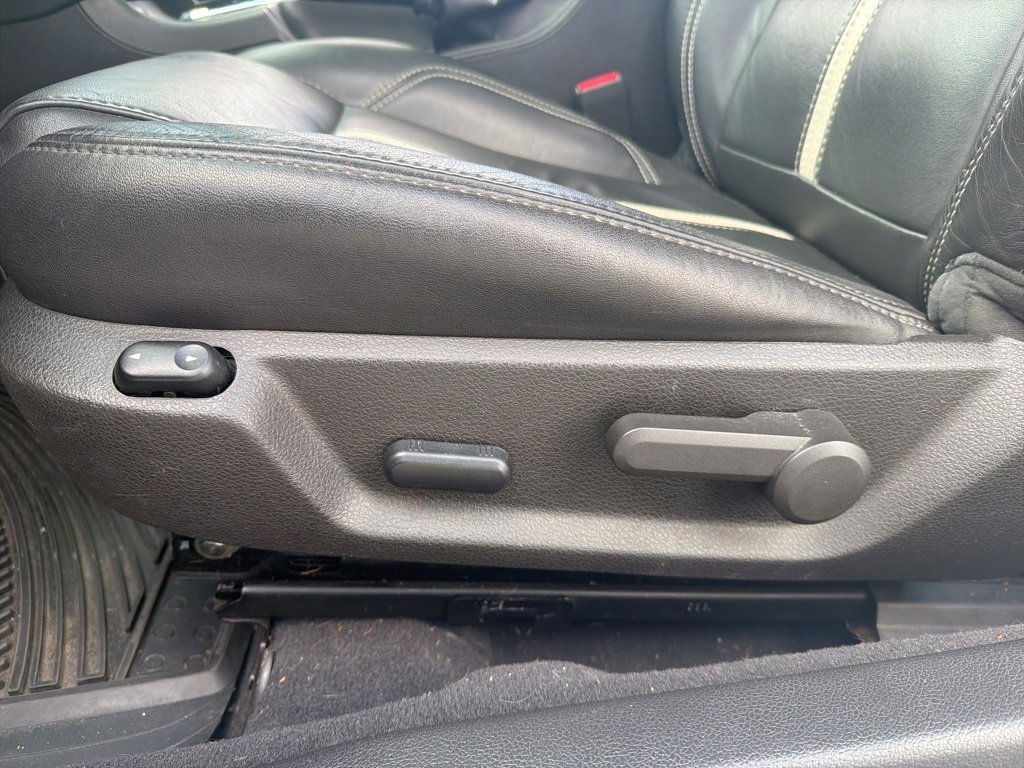 Used 2010 Ford Mustang GT Premium image 13