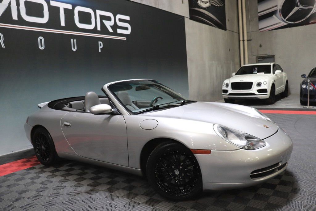 Used 2000 Porsche 911 Cabriolet image 13