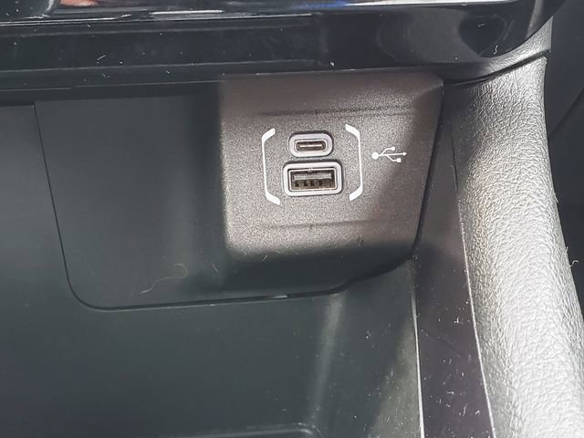 Used 2025 Jeep Compass Latitude AWD/4WD image 21