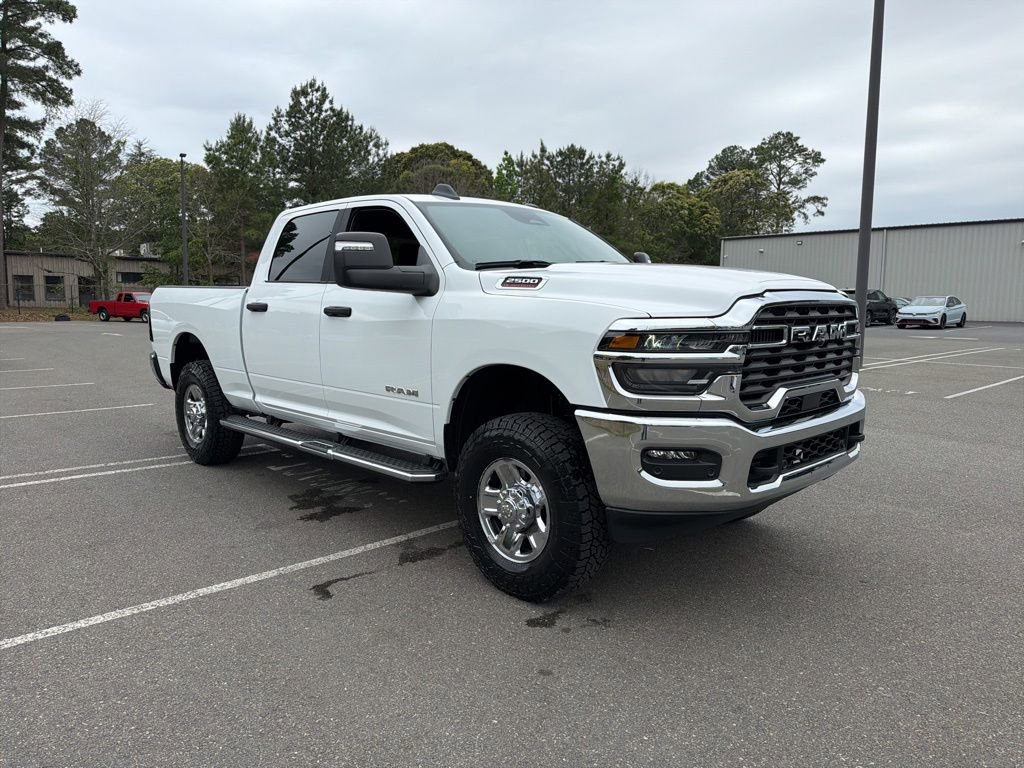 Used 2025 RAM 2500 Big Horn AWD/4WD image 4
