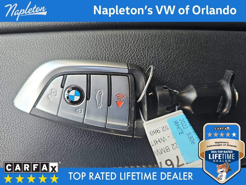 Used 2022 BMW 530e w/ M Sport Package RWD image 33