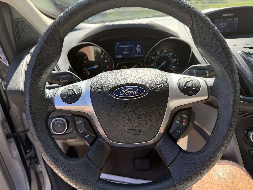 Used 2013 Ford Escape SE FWD image 14