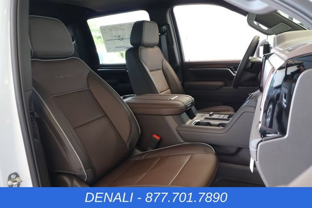 New 2026 GMC Sierra 3500 Denali w/ Denali Reserve Package AWD/4WD image 23