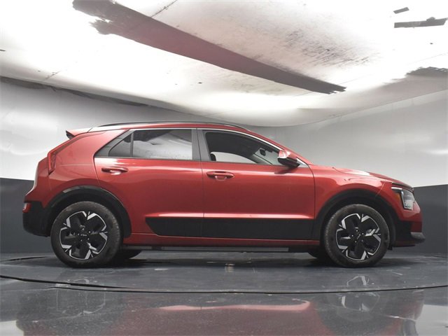 Used 2024 Kia Niro Wind w/ Wind Preserve Package image 38