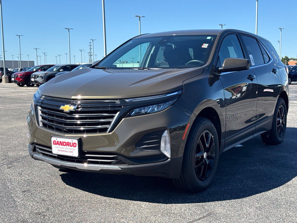Certified 2023 Chevrolet Equinox LT AWD/4WD image 2