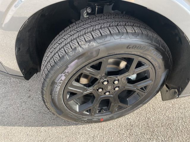 New 2026 Ford Maverick XLT w/ Black Appearance Package image 19