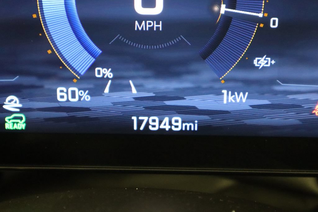 Used 2024 Chevrolet Blazer EV LT AWD/4WD image 42