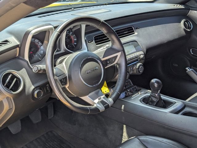 Used 2010 Chevrolet Camaro SS w/ RS Package RWD image 10