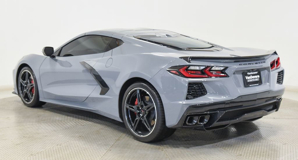 Used 2025 Chevrolet Corvette Stingray Coupe w/ Battery Protection Package RWD image 9