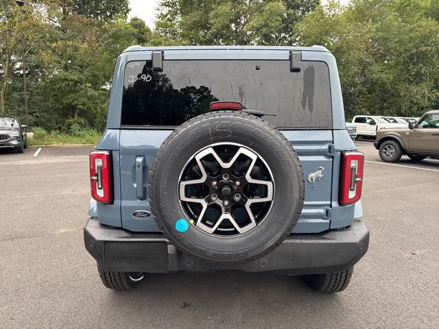 New 2025 Ford Bronco Outer Banks image 4