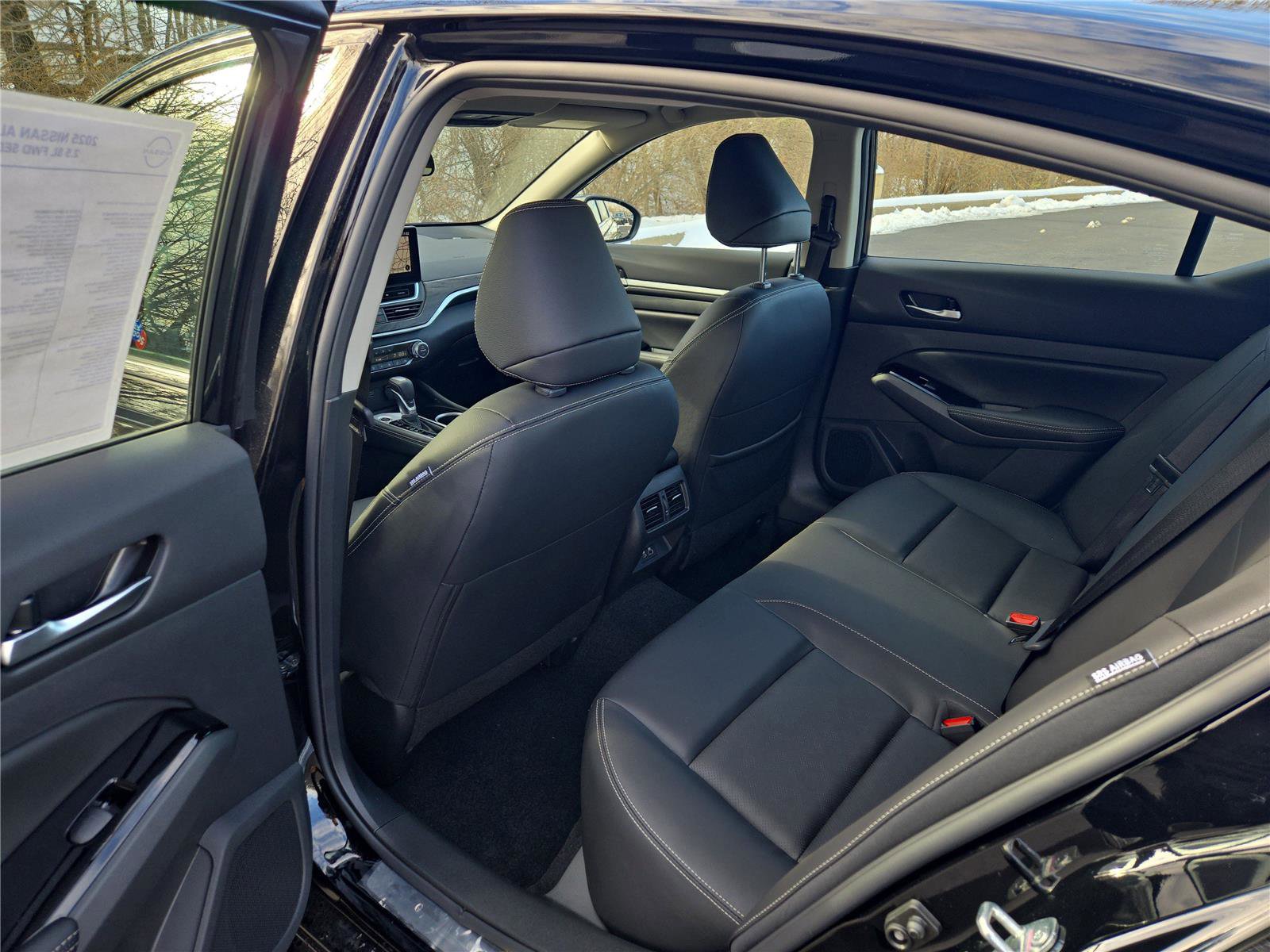 New 2025 Nissan Altima 2.5 SL FWD image 15