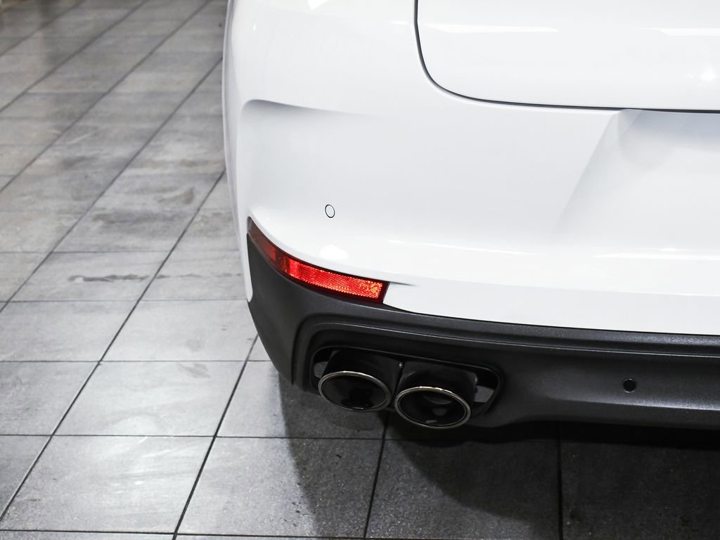 Used 2025 Porsche Panamera 4 image 85