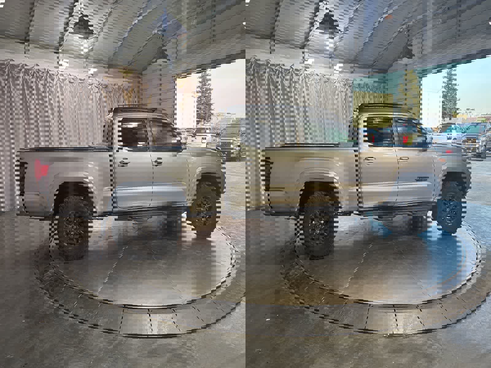 Used 2021 Toyota Tacoma SR5 image 4