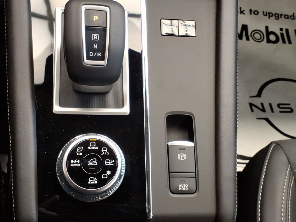 New 2026 Nissan Rogue SL AWD/4WD image 23