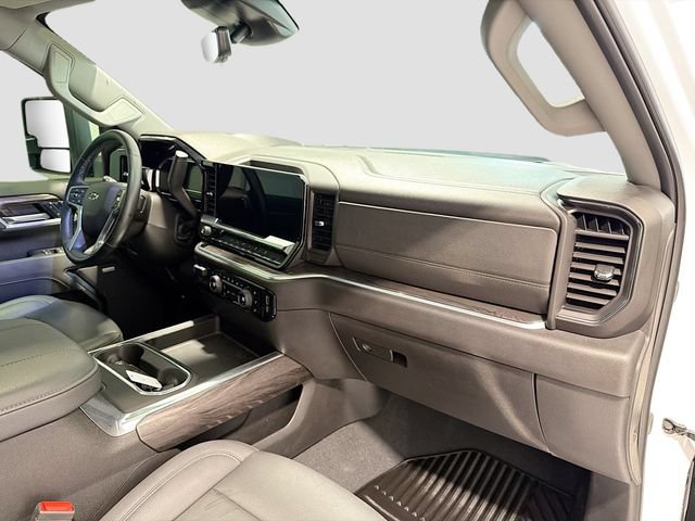 Used 2025 Chevrolet Silverado 2500 LTZ w/ Trail Boss Package AWD/4WD image 25