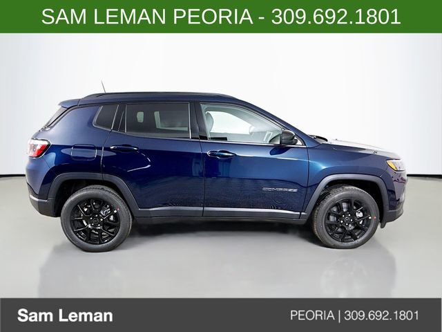 New 2026 Jeep Compass Latitude image 8