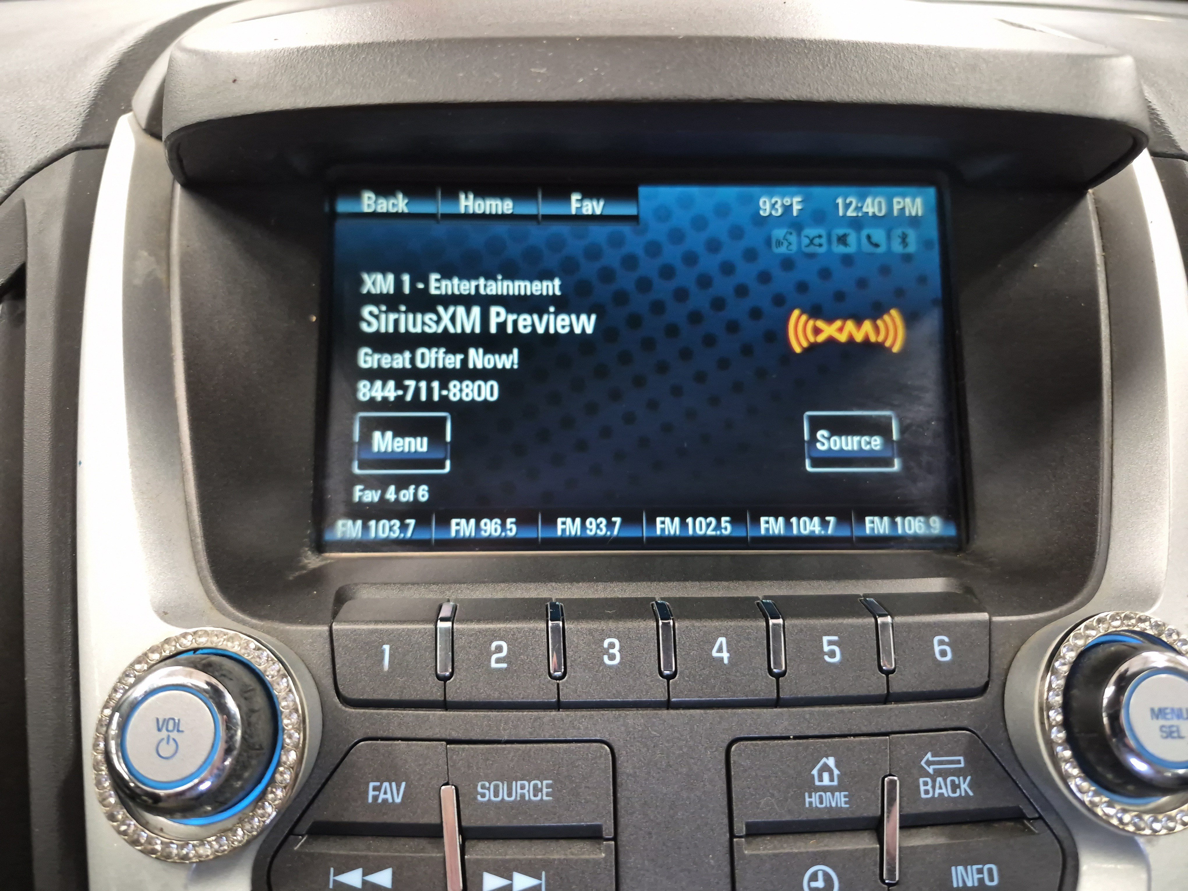 Used 2015 Chevrolet Equinox LT w/ Driver Convenience Package FWD image 32
